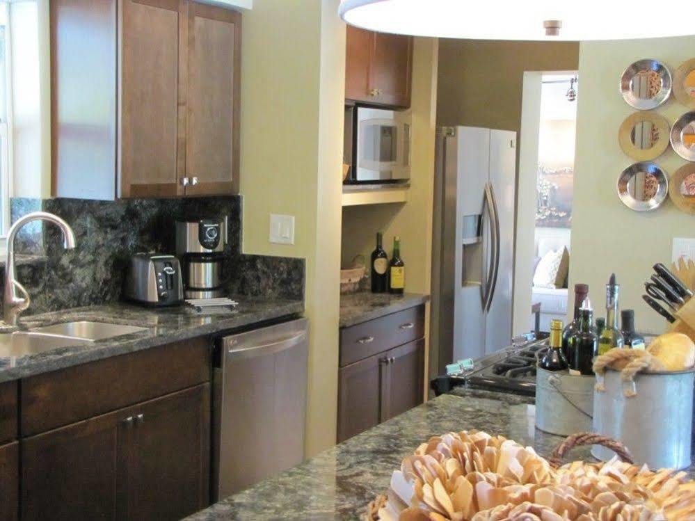 Heffron Manor Hotel Wilton Manors Екстериор снимка